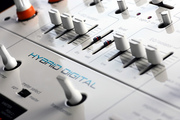Vestax PMC-08Pro WHT